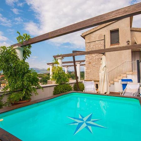 Torre Caetana Bed & Breakfast Минтурно Екстериор снимка